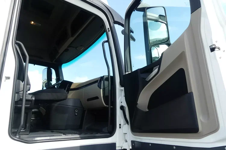Mercedes ACTROS MP4 1836 / BDF / AUTOMAT / POD ZABUDOWĘ / zdjęcie 16
