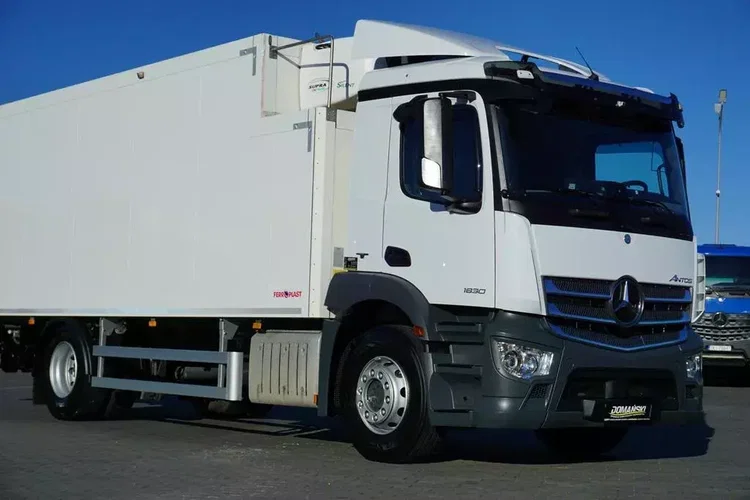 Mercedes / ANTOS / 1830 / E 6 / CHŁODNIA + WINDA / 18 PALET / 78 000 KM zdjęcie 27