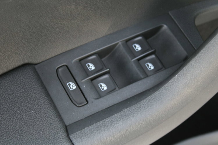 Skoda Octavia Ambition Salon Polska Gwarancja zdjęcie 18