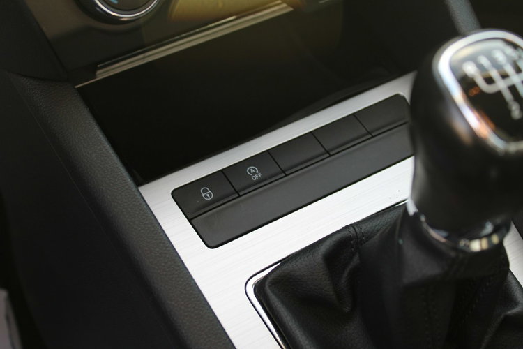 Skoda Octavia Ambition Salon Polska Gwarancja zdjęcie 23