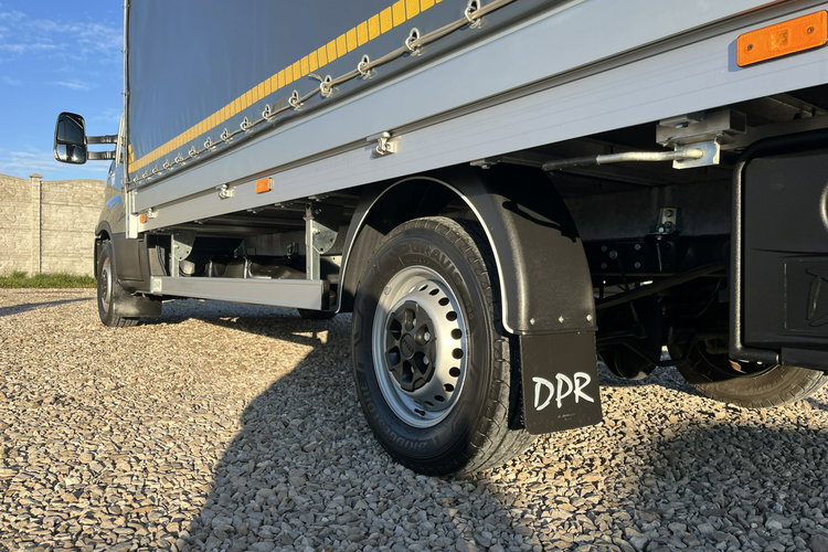 Iveco Daily 35S18 Firana 8-palet + Drzwi Tylne 3.0/180 GWARANCJA zdjęcie 13