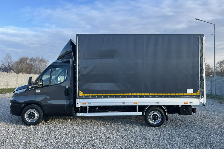Iveco Daily 35S18 Firana 8-palet + Drzwi Tylne 3.0/180 GWARANCJA zdjęcie 24
