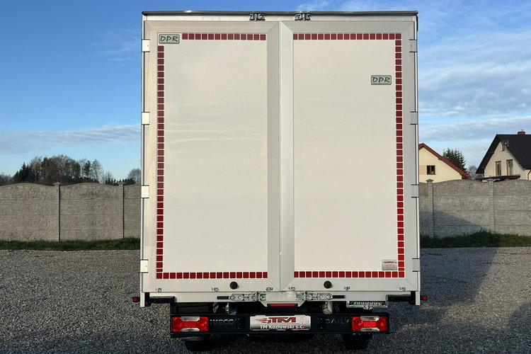 Iveco Daily 35S18 Firana 8-palet + Drzwi Tylne 3.0/180 GWARANCJA zdjęcie 26