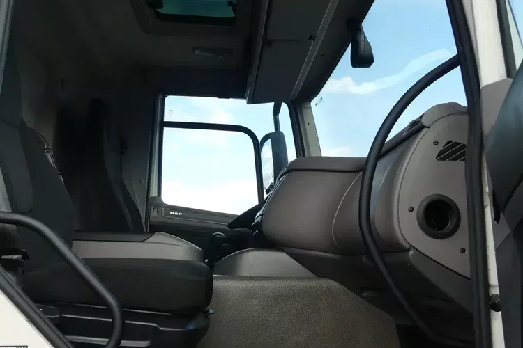 DAF CF 370 / 6x2 / CHŁODNIA 9.50 + WINDA / EURO 6 / zdjęcie 25