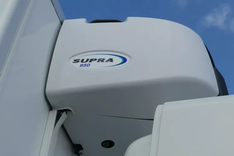 DAF CF 370 / 6x2 / CHŁODNIA 9.50 + WINDA / EURO 6 / zdjęcie 26