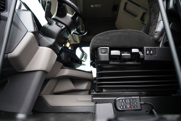 Scania R 460 / GWARANCJA FABRYCZNA / RETARDER / zdjęcie 24