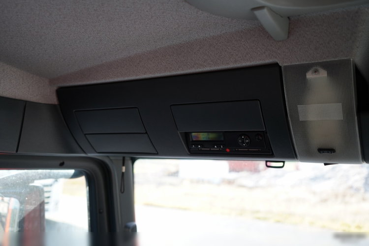 MAN TGS 35.360 / 8x2-4 / LAWETA + HDS HIAB 166 E-2 / 4 OSIOWY / NAJAZDY HYDRAULICZNE / WCIĄGARKA / POMOC DROGOWA / opony 100% zdjęcie 51