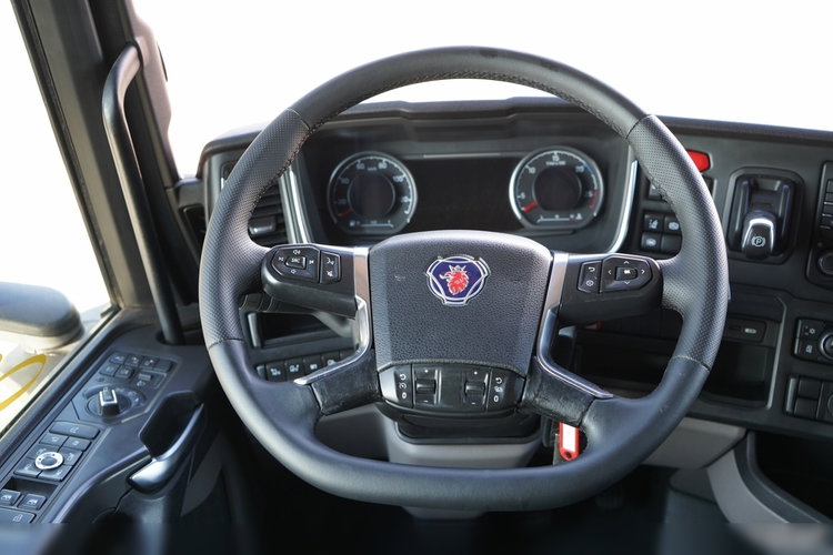 Scania S 500 / RETARDER / CAŁA NA PODUSZKACH / ALUFELGI / OPONY 100% / zdjęcie 28