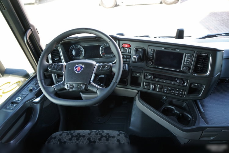 Scania S 500 / RETARDER / CAŁA NA PODUSZKACH / ALUFELGI / OPONY 100% / zdjęcie 29