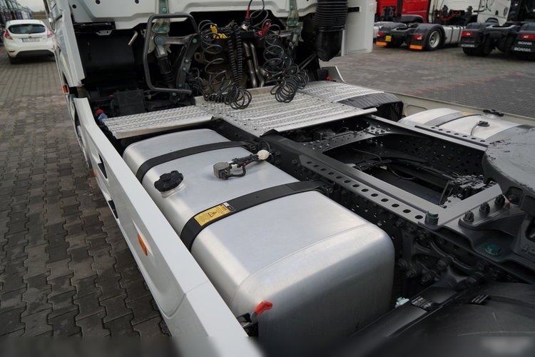 Mercedes -Benz ACTROS  L 1851 / GIGA SPACE / RETARDER zdjęcie 13