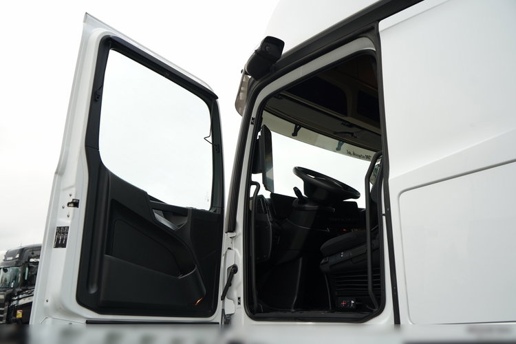 Mercedes -Benz ACTROS  L 1851 / GIGA SPACE / RETARDER zdjęcie 23