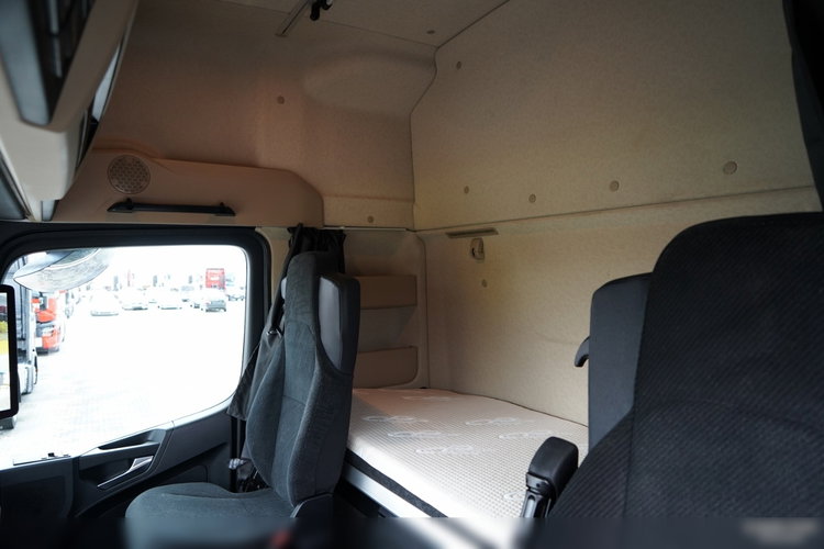 Mercedes -Benz ACTROS  L 1851 / GIGA SPACE / RETARDER zdjęcie 26