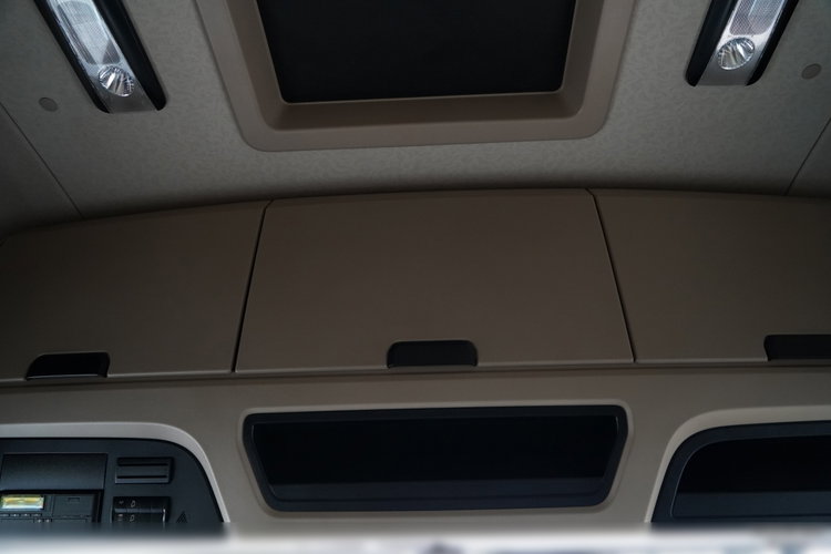 Mercedes -Benz ACTROS  L 1851 / GIGA SPACE / RETARDER zdjęcie 34