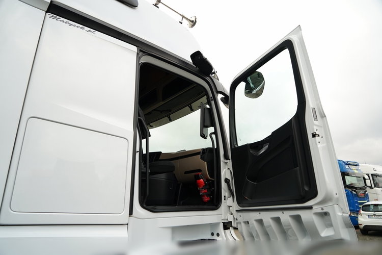 Mercedes -Benz ACTROS  L 1851 / GIGA SPACE / RETARDER zdjęcie 36