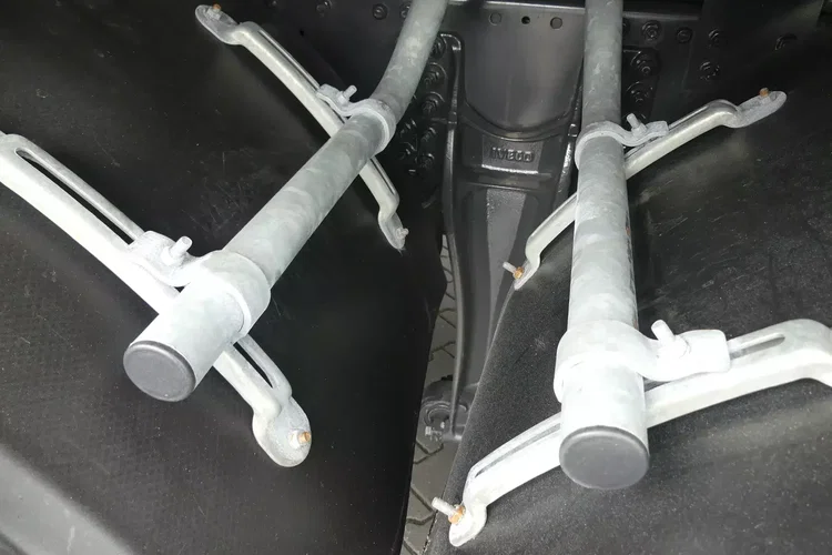 Iveco TRAKKER 450 / 8x4 / EURO 6 / HDS PALFINGER PK 22002-EH / NISKI PRZEBIEG / zdjęcie 24