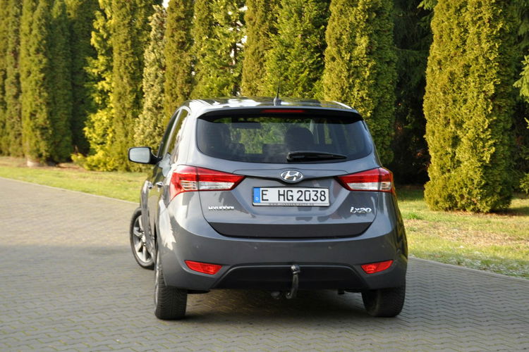 Hyundai ix20 1.6i(125KM) Lift Grzana Kierownica Klimatyzacja Parktronik Welur Alu16 zdjęcie 15