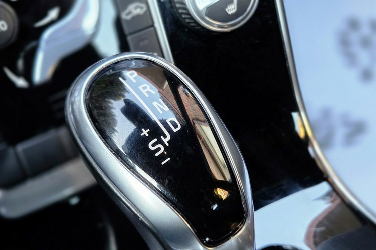 Volvo S60 D4 DRIVE-E 190KM DYNAMIC EDITION Momentum Salon PL, serwis ASO.2019 rej zdjęcie 35