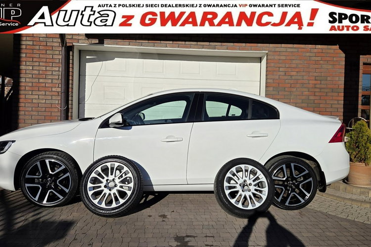 Volvo S60 D4 DRIVE-E 190KM DYNAMIC EDITION Momentum Salon PL, serwis ASO.2019 rej zdjęcie 6