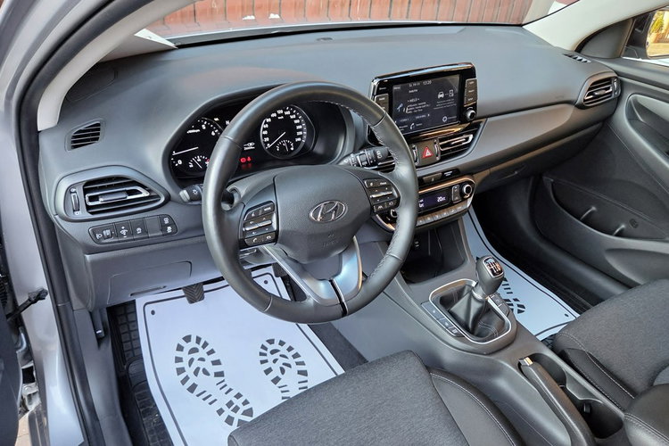 Hyundai i30 1.5 T-GDI 48V Smart, Salon PL. Bezwypadkowy, Bogate wyposażenie , zdjęcie 12
