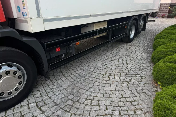 Scania P280 zdjęcie 9