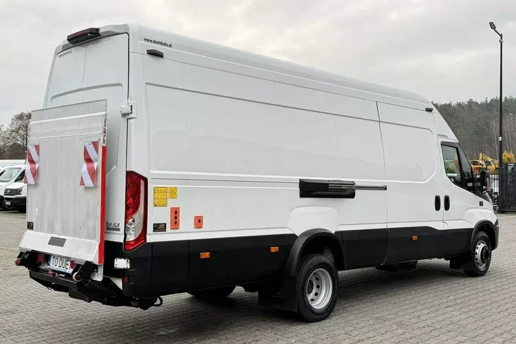 Iveco Daily 70C18 V H zdjęcie 4
