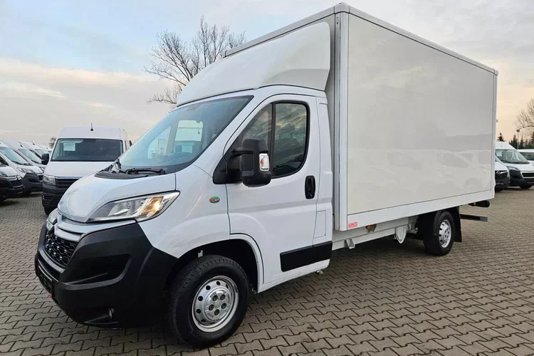 Citroen Jumper Kontener 8 ePAL 84999zł NETTO 2.2 HD/140KM zdjęcie 5