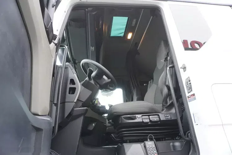 MAN TGX 18.510 E6 4×2 / Kab. sypialna / 2023 / Wielton NW-3 / poj. 38m3 zdjęcie 12