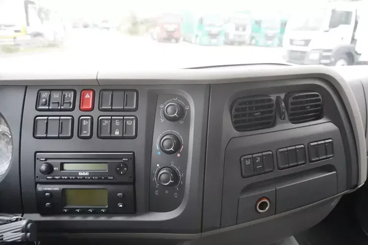 DAF LF 280 E6 4x2 / Chłodnia Chereau 22 EPAL / Multitemperatura / Thermoking T1200R zdjęcie 19