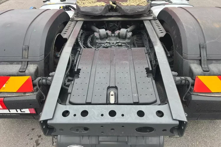 Mercedes ACTROS L prokontraktowy zdjęcie 14