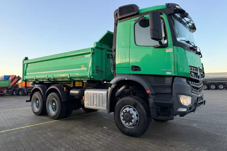 Mercedes AROCS 3345/6x6/ Wywrotka Miller Bordmatic zdjęcie 9