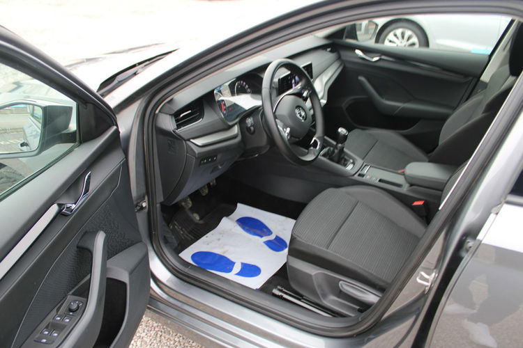 Skoda Octavia AMBITION F-vat LED Salon Polska Gwarancja zdjęcie 17
