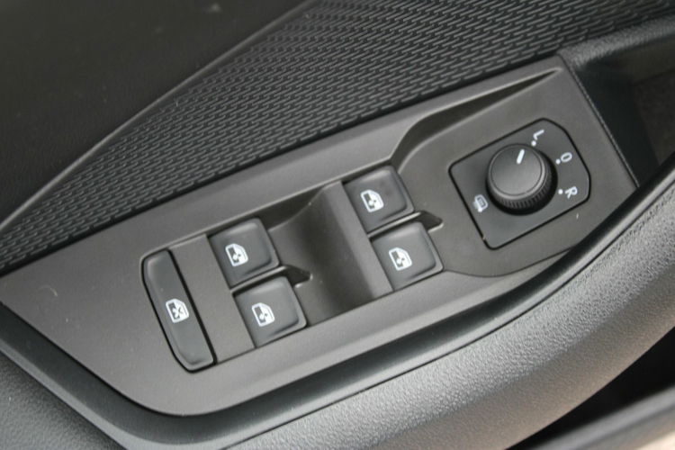 Skoda Octavia AMBITION F-vat LED Salon Polska Gwarancja zdjęcie 18