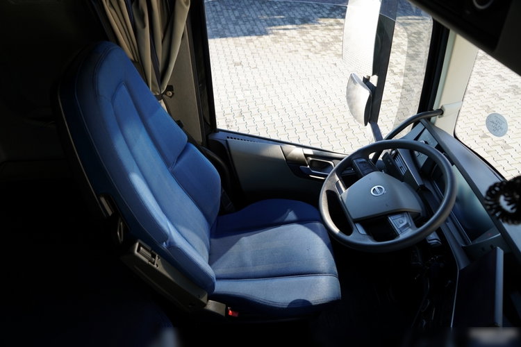 Volvo FH 500 / 6x2 / FIRANKA - 7.7 m / 2024 / KLIMA POSTOJOWA / ZAWIESIE DOKI DO WÓZKA / OŚ PODNOSZONA / ALUFELGI / zdjęcie 34
