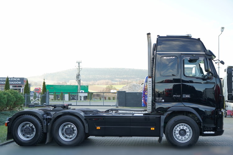 Volvo FH16 / 700 / 6x4 / HYDRAULIKA / RETARDER / 3 OSIOWY CIĄGNIK SIODŁOWY / DMC 120 T  zdjęcie 9