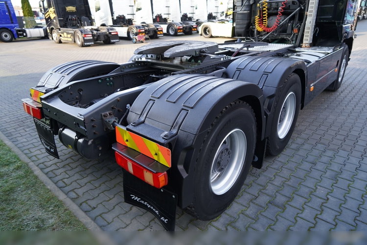 Volvo FH16 / 700 / 6x4 / HYDRAULIKA / RETARDER / 3 OSIOWY CIĄGNIK SIODŁOWY / DMC 120 T  zdjęcie 16