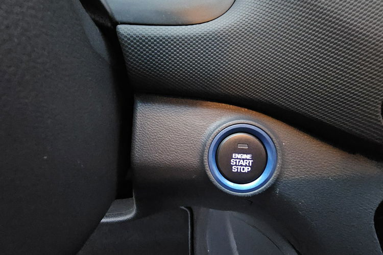 Hyundai IONIQ Hybryda, martwe pole, automatyczne parkowanie , grzane fotele i kierown zdjęcie 25