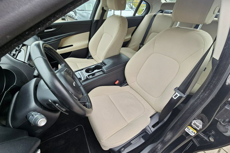 Jaguar XE model 2016, polski salon, serwis, nowy rozrząd, zdjęcie 24