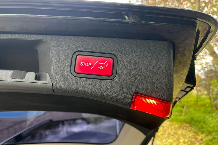 E 200 Mercedes-Benz E 212 Avantgarde zdjęcie 16