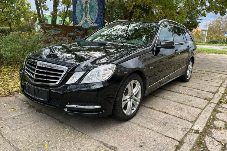 E 200 Mercedes-Benz E 212 Avantgarde zdjęcie 2