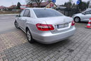 Mercedes E 220 2.2 CDi 170KM Elegance Automat Klimatronic zdjęcie 7