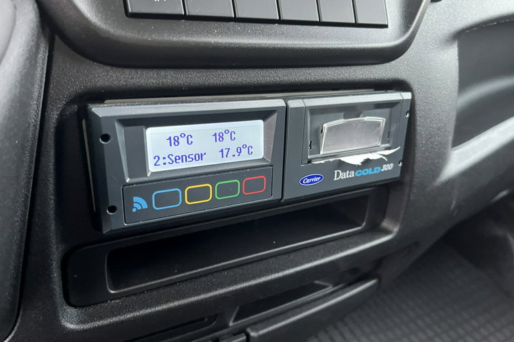 Iveco Daily 35S16 Mroźnia_-29*C/+29*C_Chłodnia + Śieć_400V + Drukarka_Temperatury zdjęcie 11