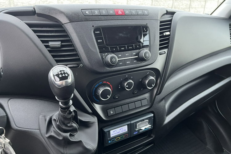 Iveco Daily 35S16 Mroźnia_-29*C/+29*C_Chłodnia + Śieć_400V + Drukarka_Temperatury zdjęcie 22