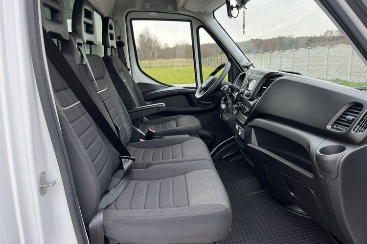 Iveco Daily 35S16 Mroźnia_-29*C/+29*C_Chłodnia + Śieć_400V + Drukarka_Temperatury zdjęcie 26