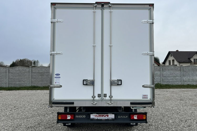 Iveco Daily 35S16 Mroźnia_-29*C/+29*C_Chłodnia + Śieć_400V + Drukarka_Temperatury zdjęcie 31