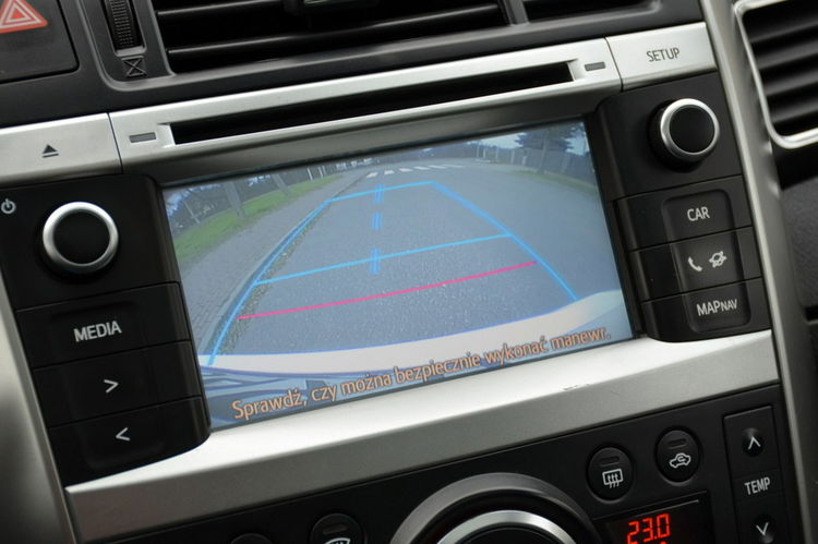Toyota Verso Opłacona 1.8i 147KM Serwis Bi-xenon Panorama Navi Kamera 7-os zdjęcie 38