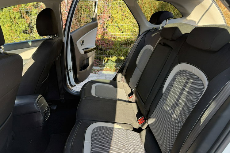 Kia Cee'd Zadbana bezwypadkowa - przepiękny perłowy kolor zdjęcie 27