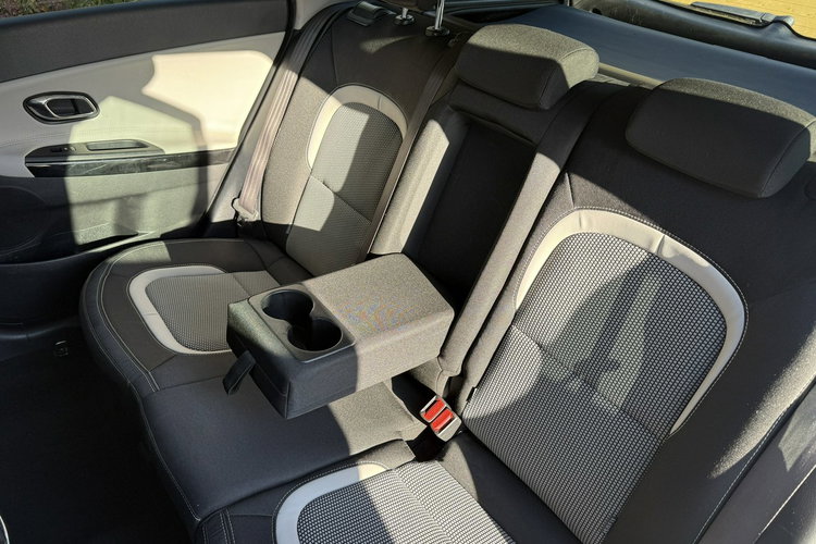 Kia Cee'd Zadbana bezwypadkowa - przepiękny perłowy kolor zdjęcie 31