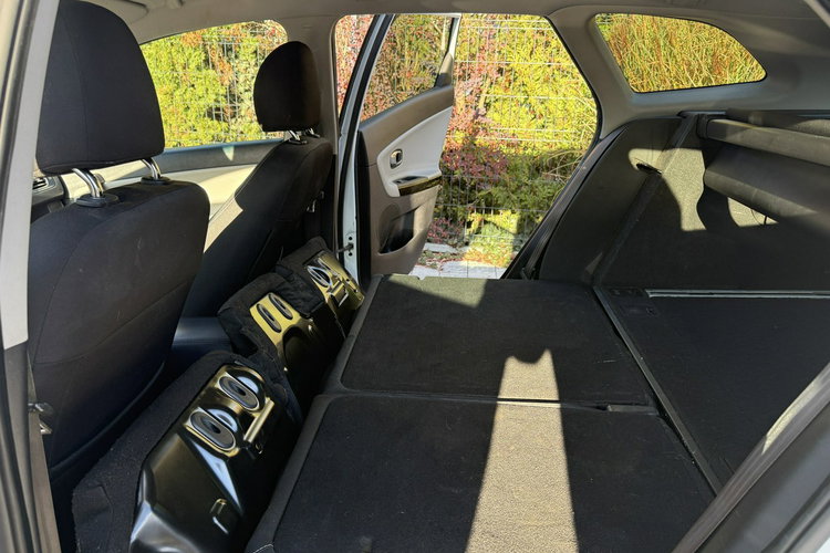 Kia Cee'd Zadbana bezwypadkowa - przepiękny perłowy kolor zdjęcie 6