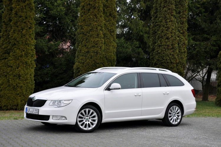 Skoda Superb 2.0TDI(140KM) Bi-Xenon Navi DSG Skóry El.Fotele Chrom F1 Alu17"ASO zdjęcie 11