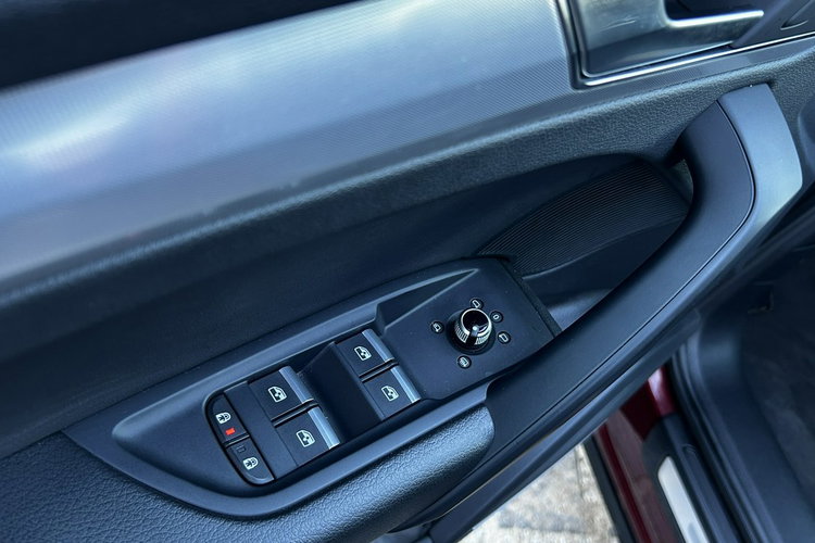 Audi Q5 FV 23% Quattro FullOpcja Martwe Pole Matrix Radar B&O Elfotele Gwaranc zdjęcie 18